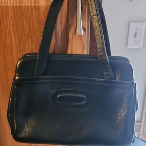 Peck & Peck Fifth Avenue Vintage Black Leather Tote